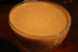 Чесночная заправка-соус для салатов