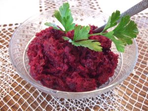 Закуска из свеклы с хреном